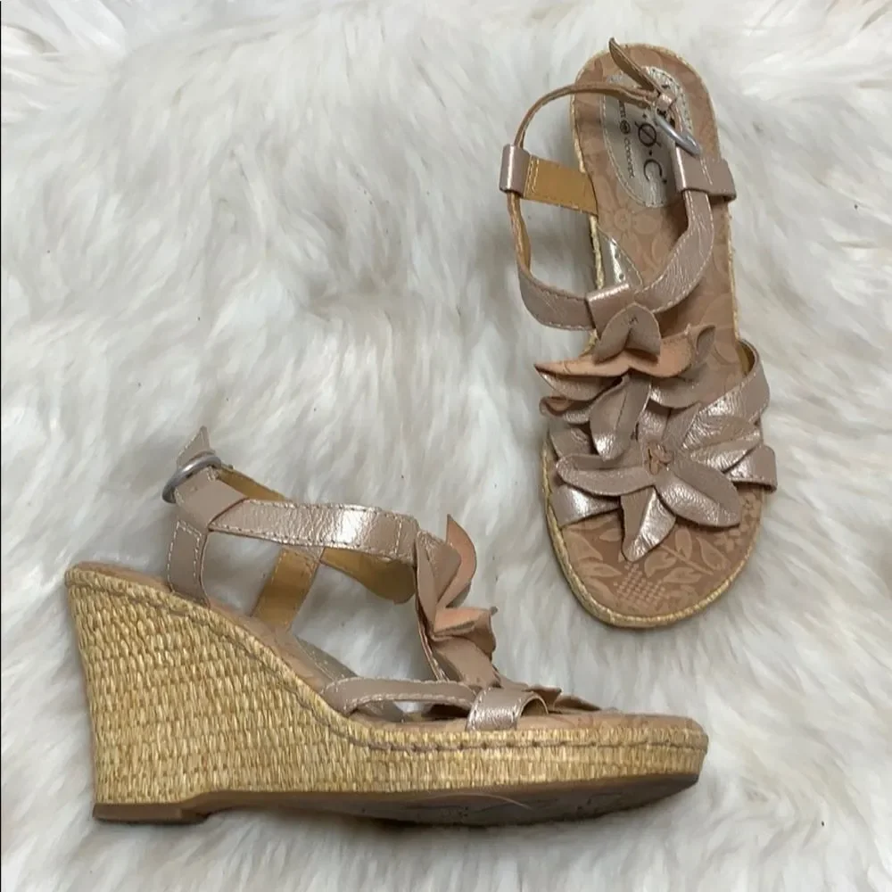 Born Gold Leather Slingback‎ Espadrilles Sz 6